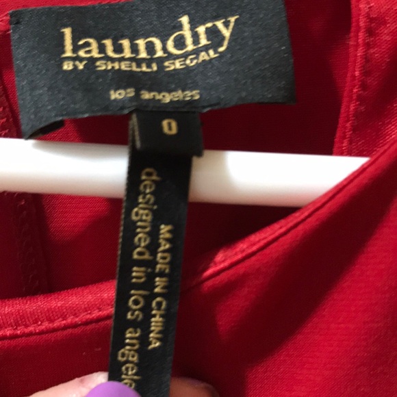 Sleeveless dress with sequin detail - Picture 3 of 5